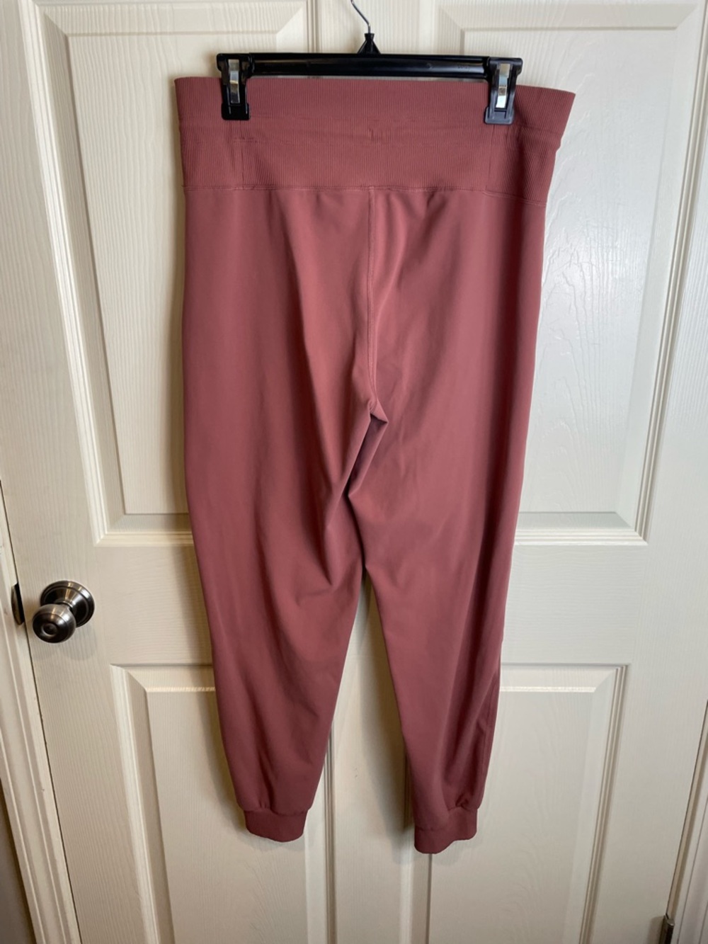 Vuori Daily Jogger Rosebud  High-Waist Drawstring Joggers Large - Picture 4 of 12
